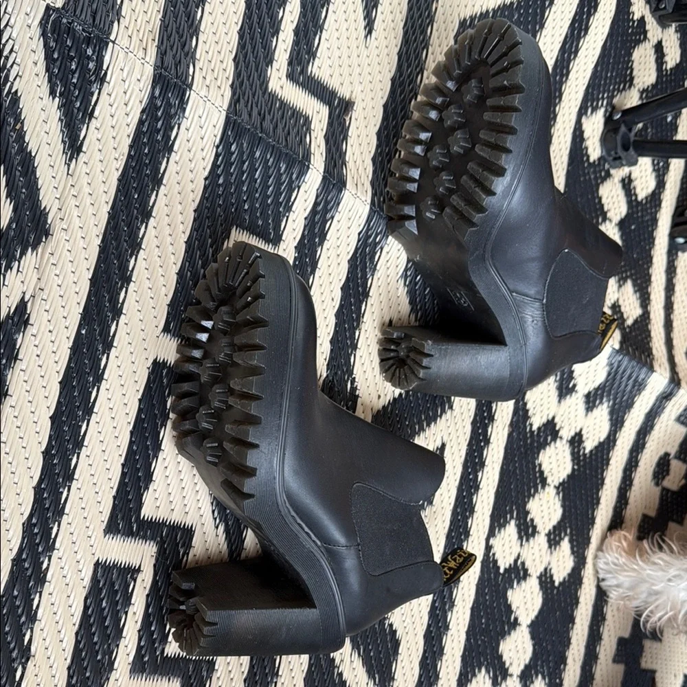 Dr. Martens Black Heeled Chelsea Boots - Picture 7 of 9